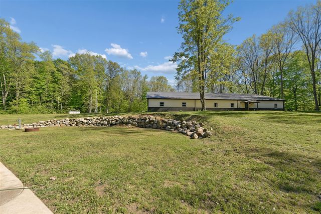 64778 Union Road, Cassopolis, MI 49031