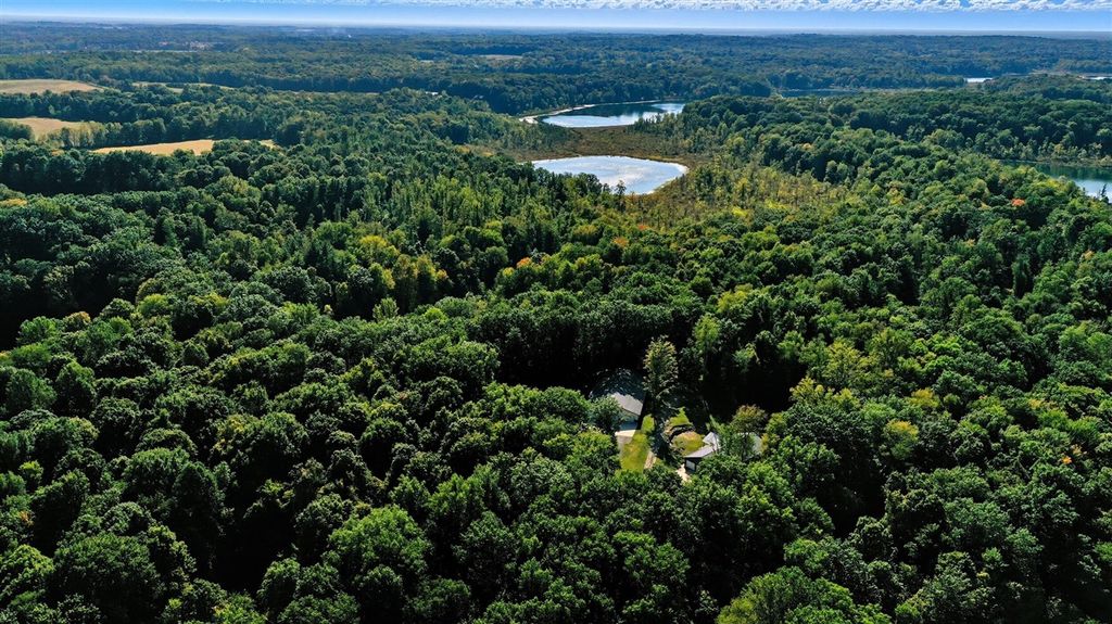 64778 Union Road, Cassopolis, MI 49031