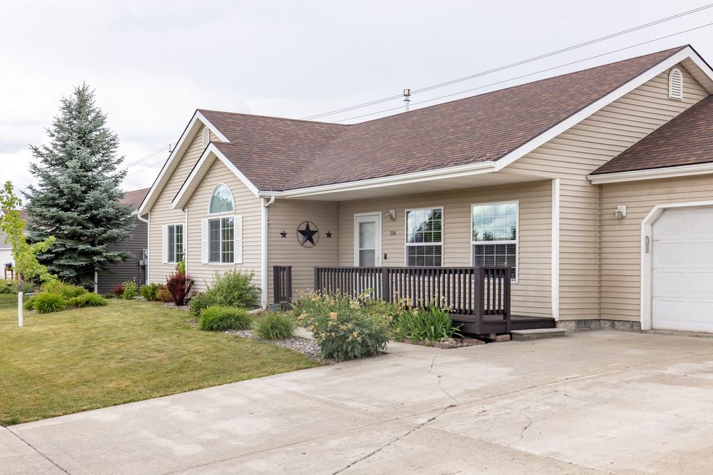 Image 3 of property listing at 116 Beargrass Lane, Kalispell, MT 59901