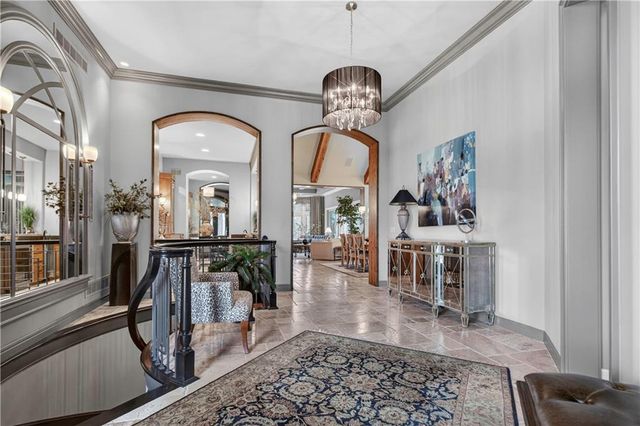 5275 W 150th Terrace, Leawood, KS 66224