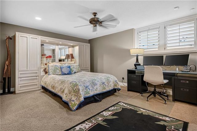 5275 W 150th Terrace, Leawood, KS 66224