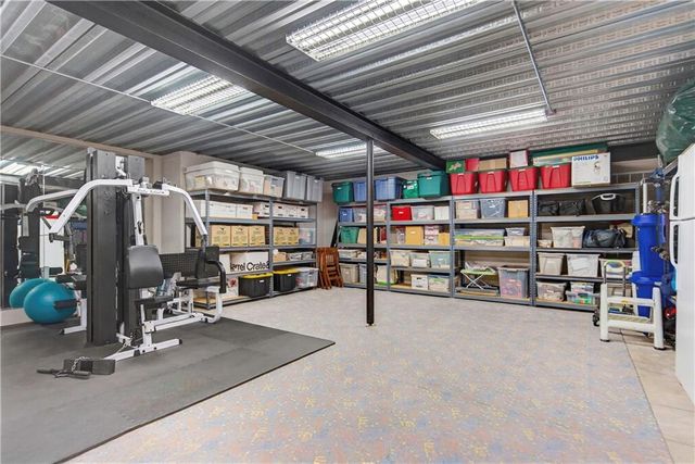 5275 W 150th Terrace, Leawood, KS 66224