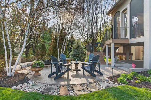 5275 W 150th Terrace, Leawood, KS 66224