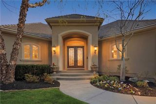 5275 W 150th Terrace, Leawood, KS 66224