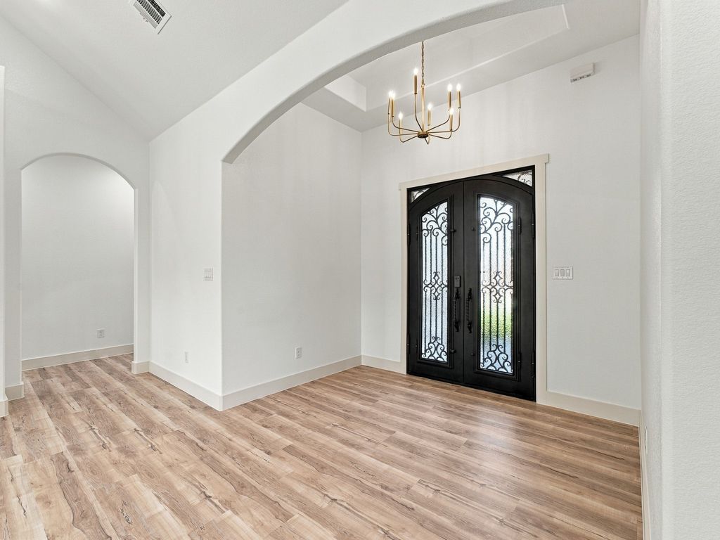 1810 Carpenter Street, Bridgeport, TX 76426 — photo 4