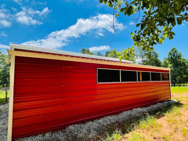 110 Kent Rock Road, Loganville, GA 30052