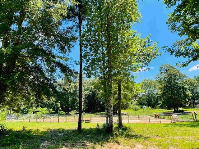 110 Kent Rock Road, Loganville, GA 30052