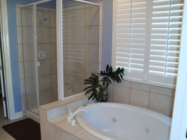 11608 Spicewood PKWY 12, Austin, TX 78750