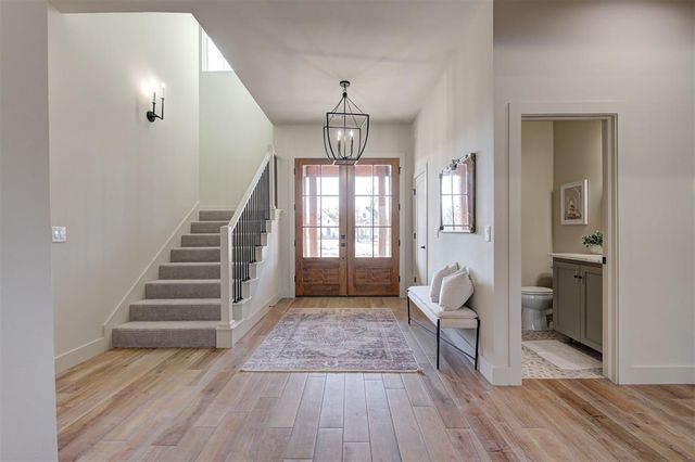 21205 Reserve Circle, Harrah, OK 73045