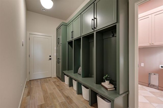 21205 Reserve Circle, Harrah, OK 73045