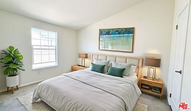 411 Gold Finch Lane, Fountain Valley, CA 92708