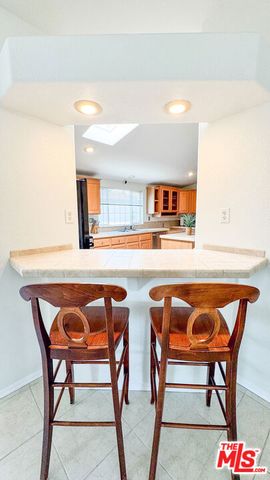 411 Gold Finch Lane, Fountain Valley, CA 92708