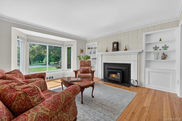 194 Wilbur Boulevard, Poughkeepsie, NY 12603