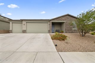 9068 E Tanzanite Rock Way, Vail, AZ 85641