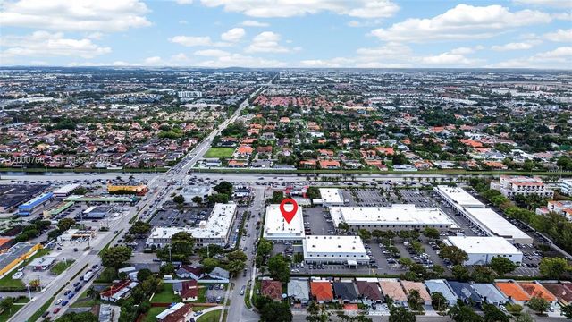 8562 SW 8th St, Miami, FL 33144