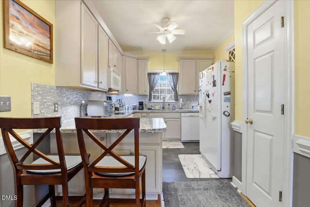 21 Athol Court, Clayton, NC 27527