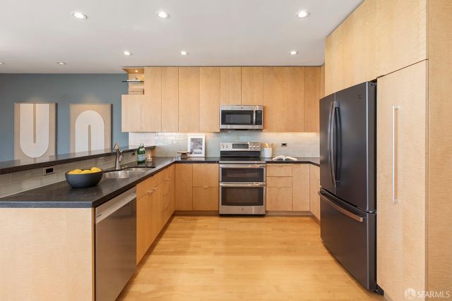 1200 Gough Street 24A, San Francisco, CA 94109