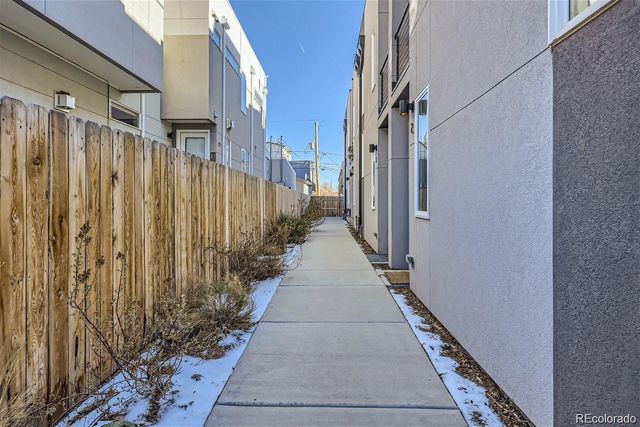 1272 Yates 6, Denver, CO 80204