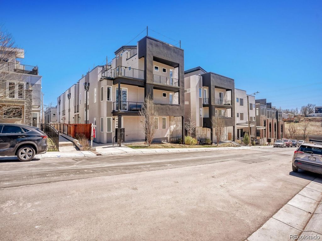 1272 Yates 6, Denver, CO 80204
