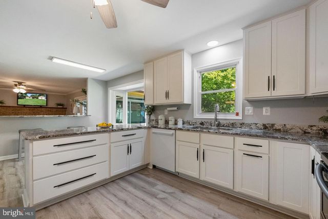 120 MALLARD LN, La Plata, MD 20646