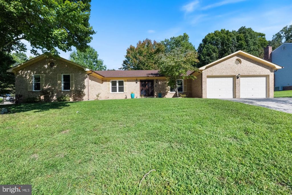 120 MALLARD LN, La Plata, MD 20646