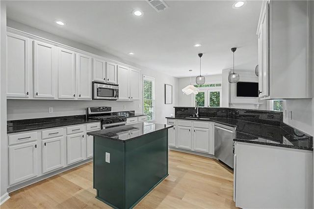 4753 Longcourt Drive SE, Atlanta, GA 30339
