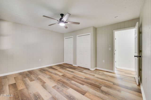 301 Larkspur Drive, Kingsport, TN 37660