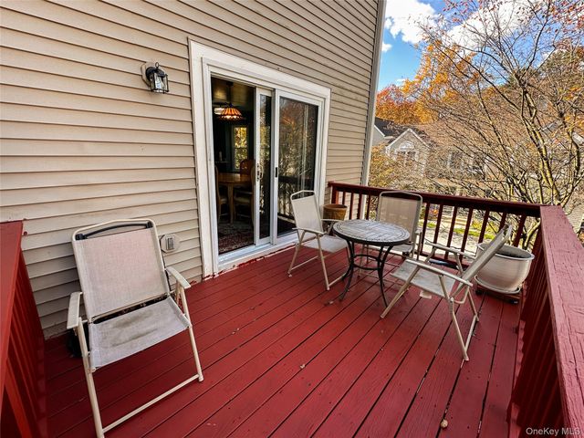 29 Stone Creek Lane, Briarcliff Manor, NY 10510