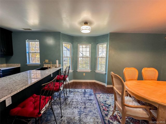 29 Stone Creek Lane, Briarcliff Manor, NY 10510