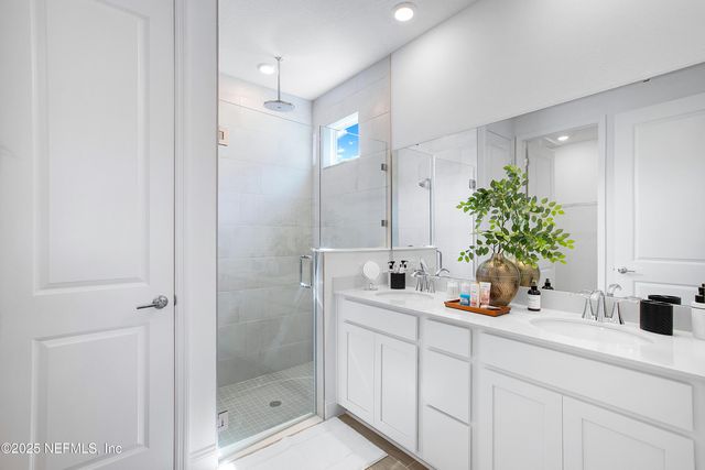 483 MURPHYS Drive, St. Johns, FL 32259