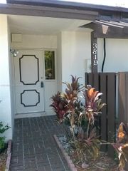 3819 SW 69th Avenue 14L, Miramar, FL 33023