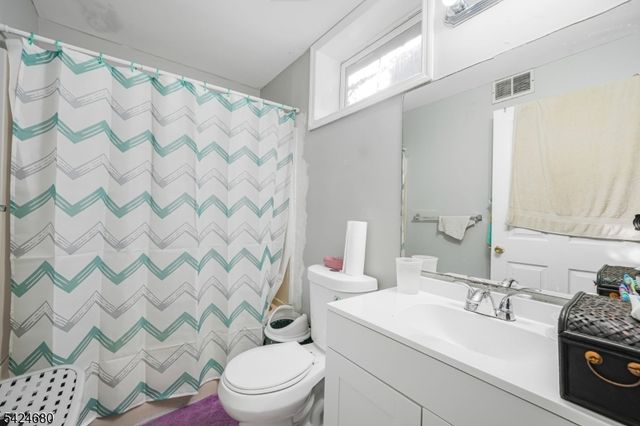 50 Albion Ave, Paterson City, NJ 07502