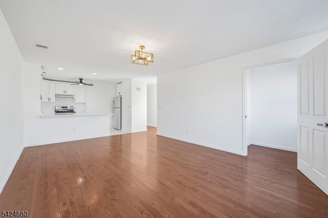 50 Albion Ave, Paterson City, NJ 07502