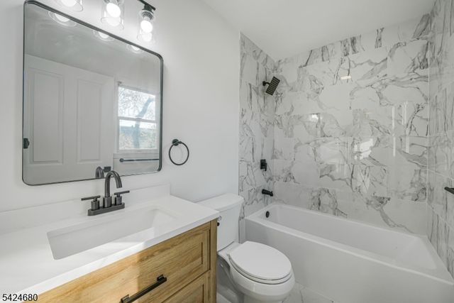 50 Albion Ave, Paterson City, NJ 07502