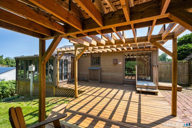 19 Hickory Drive, Ledyard, CT 06339