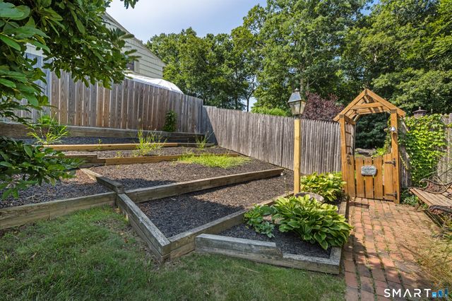 19 Hickory Drive, Ledyard, CT 06339