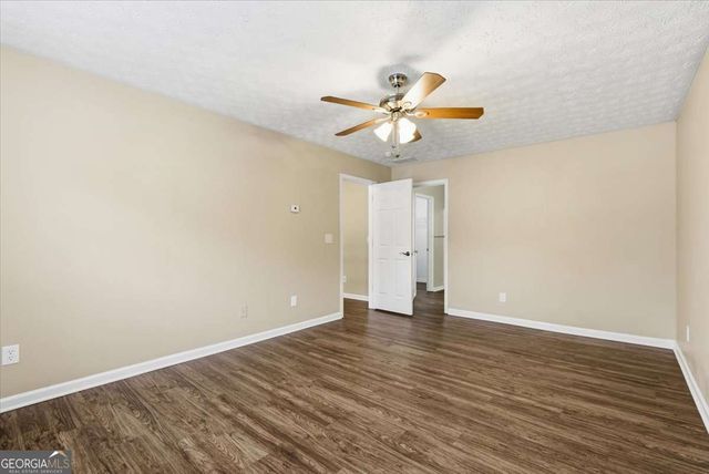 1905 Barnett West Court, Buford, GA 30518