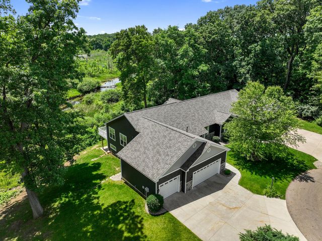2213 Hunters Pond, Kalamazoo, MI 49048