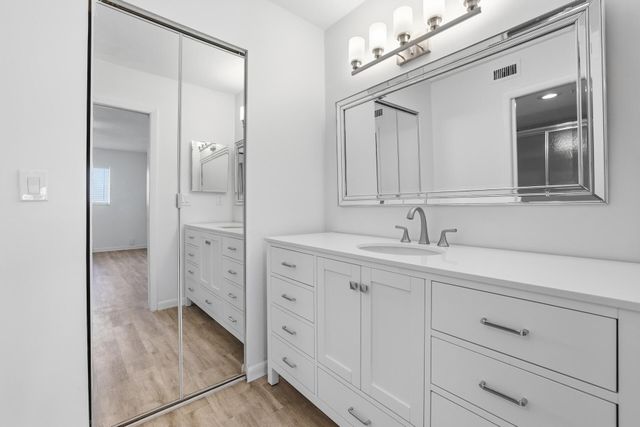 4725 E Lucerne Lakes Blvd Boulevard E 114, Lake Worth, FL 33467