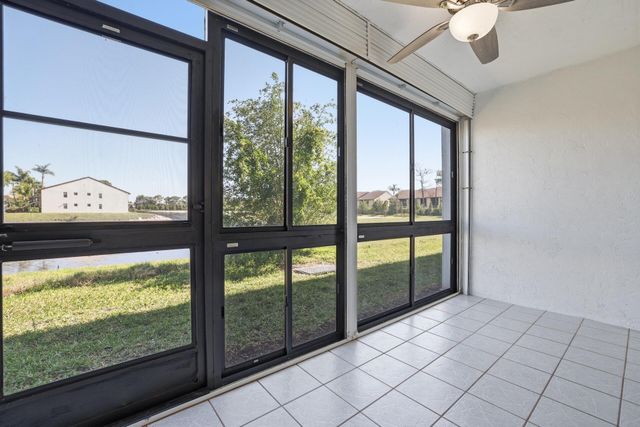 4725 E Lucerne Lakes Blvd Boulevard E 114, Lake Worth, FL 33467