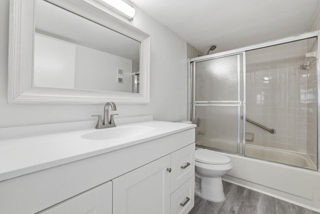 4725 E Lucerne Lakes Blvd Boulevard E 114, Lake Worth, FL 33467