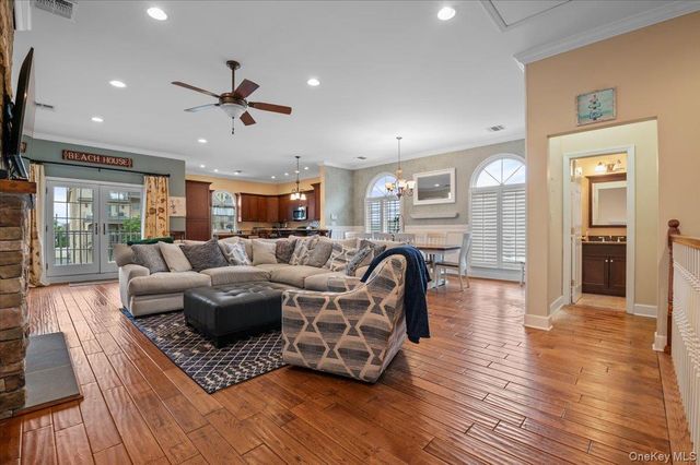 434 E Broadway A, Long Beach, NY 11561