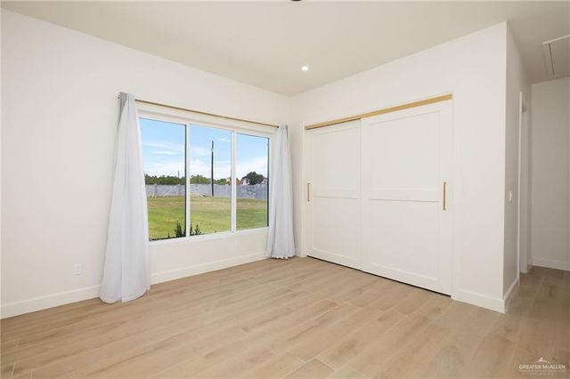 1215 E Chelsea Drive, Palmhurst, TX 78573