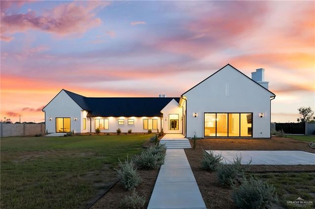 1215 E Chelsea Drive, Palmhurst, TX 78573