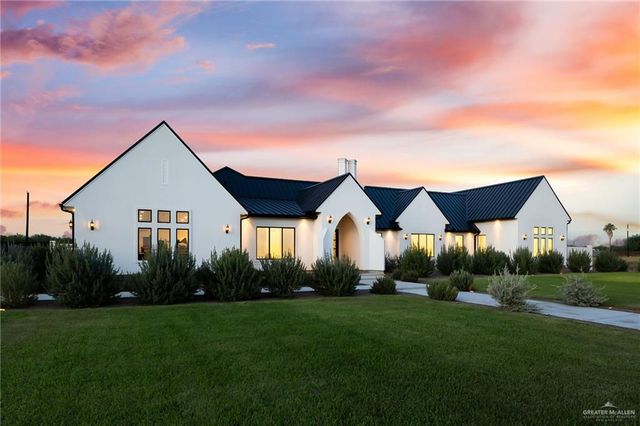 1215 E Chelsea Drive, Palmhurst, TX 78573