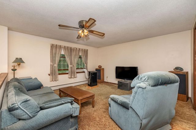 89 Oak Street, Rochester, NH 03839