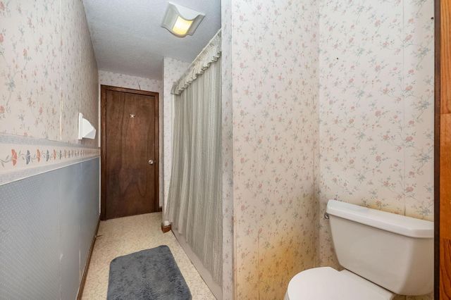 89 Oak Street, Rochester, NH 03839