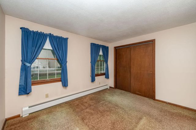 89 Oak Street, Rochester, NH 03839