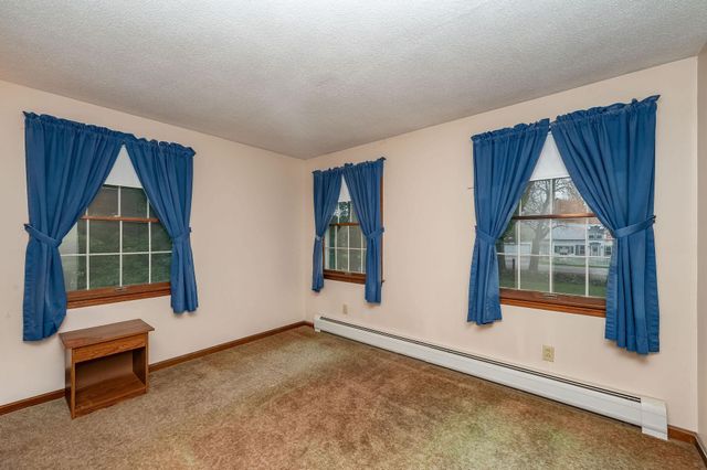 89 Oak Street, Rochester, NH 03839