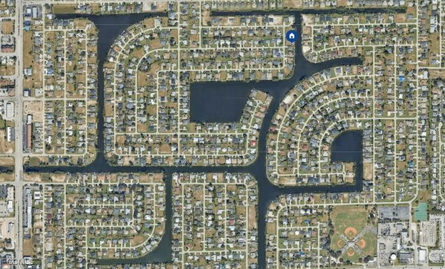 511 NE 21st AVE, Cape Coral, FL 33909